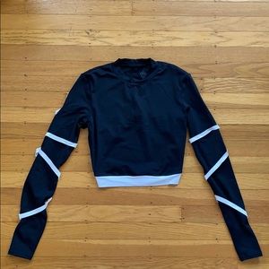 Alo Yoga Long Sleeve XS Black